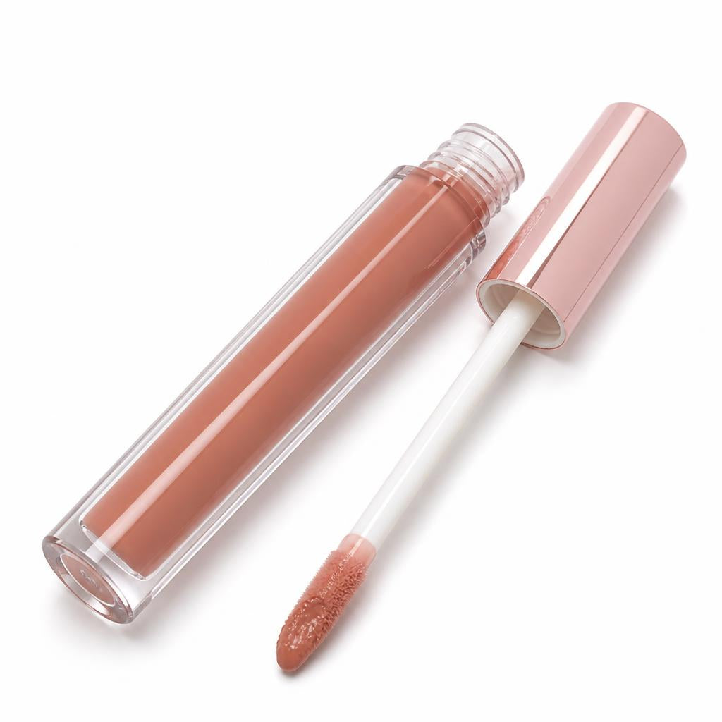 Lip gloss with doe-foot applicator